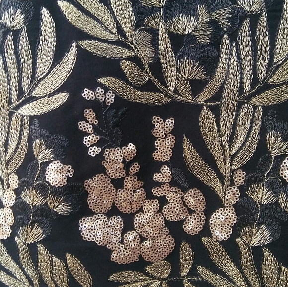 Zara Woman Embroidered Trapeze Dress - Picture 5 of 6